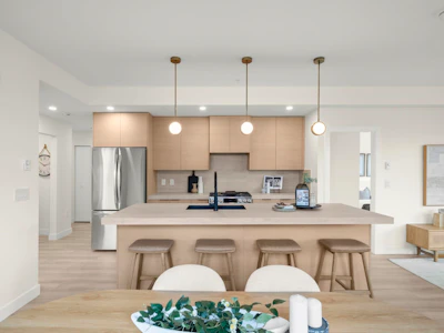 304-15353 17 Avenue - 5