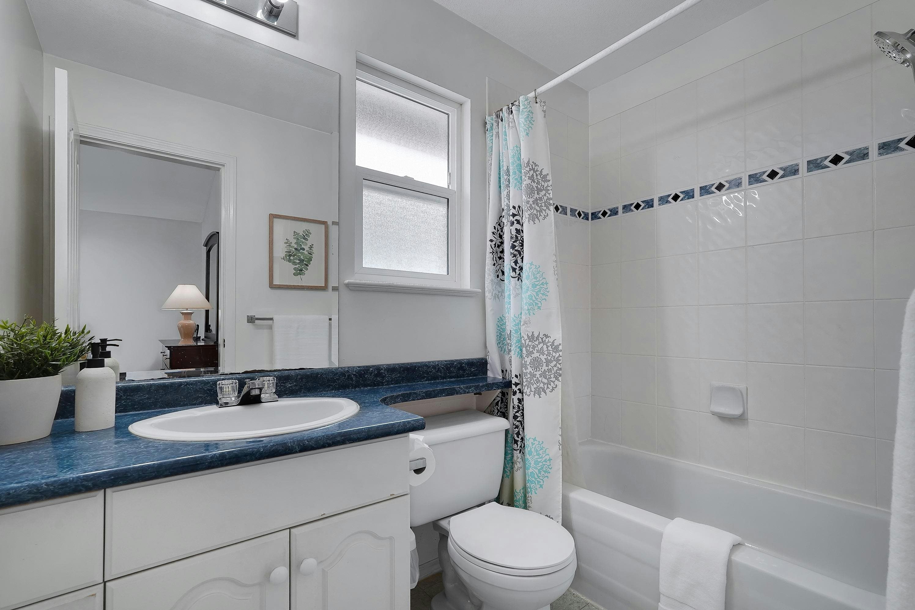 18539 67a Avenue, Surrey, BC, V3S 9B5 - 24