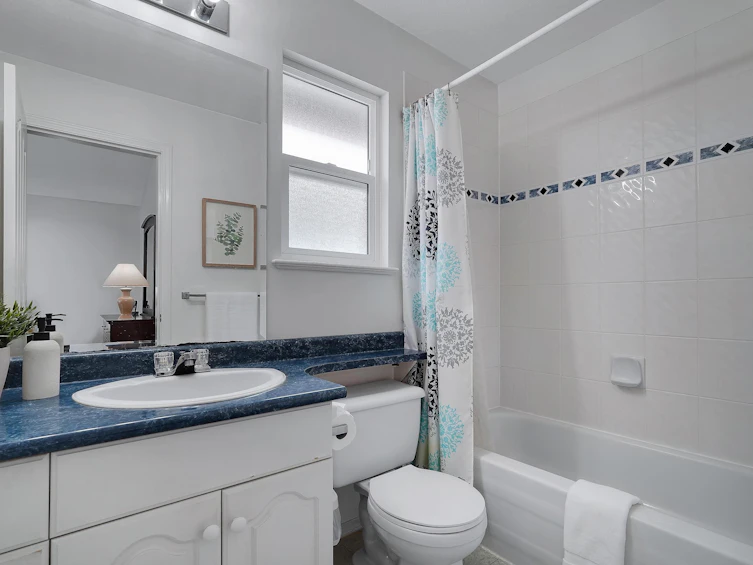 18539 67a Avenue, Surrey, BC, V3S 9B5 - 24