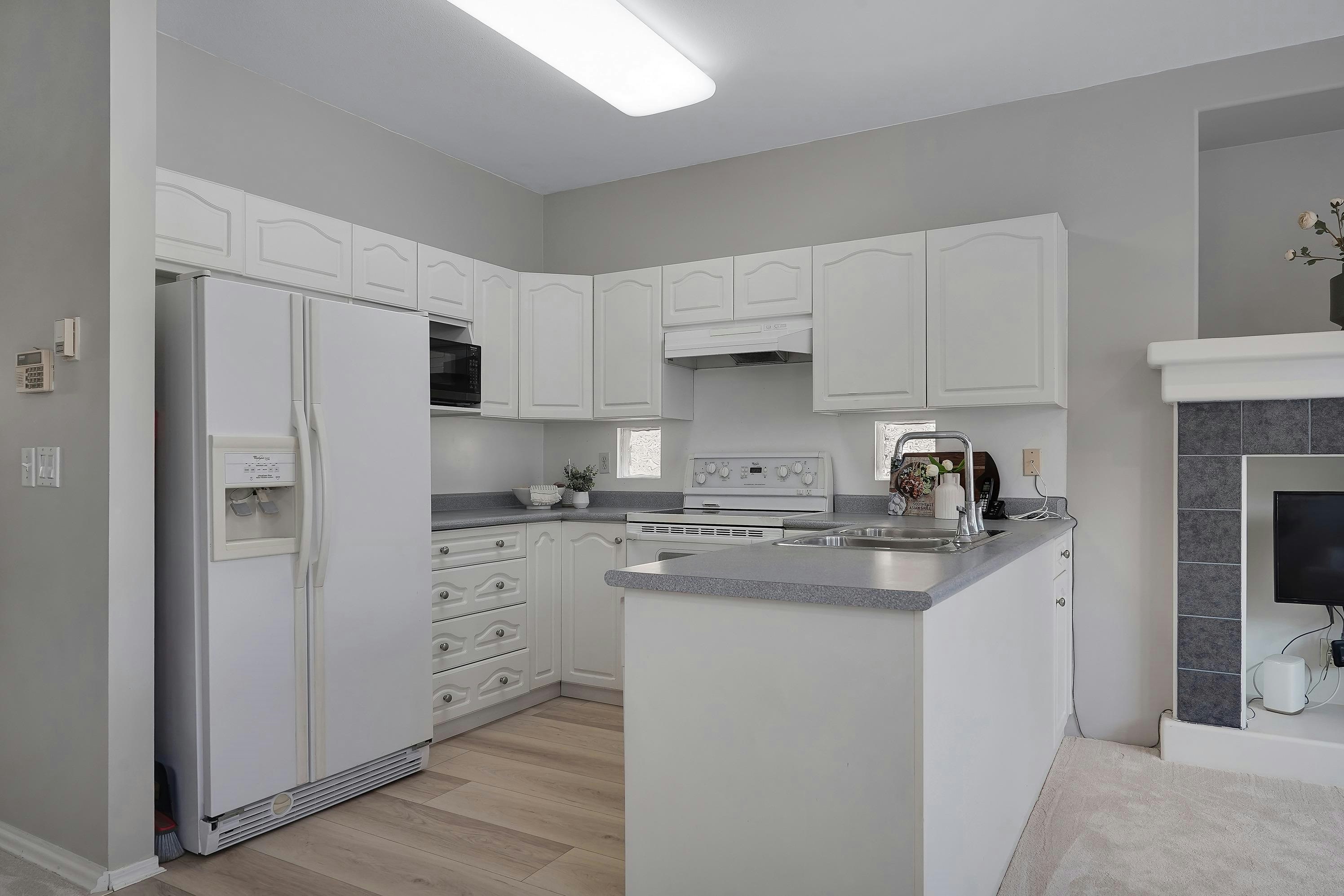 18539 67a Avenue, Surrey, BC, V3S 9B5 - 16