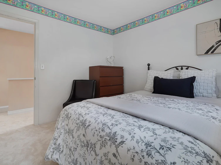 18539 67a Avenue, Surrey, BC, V3S 9B5 - 25