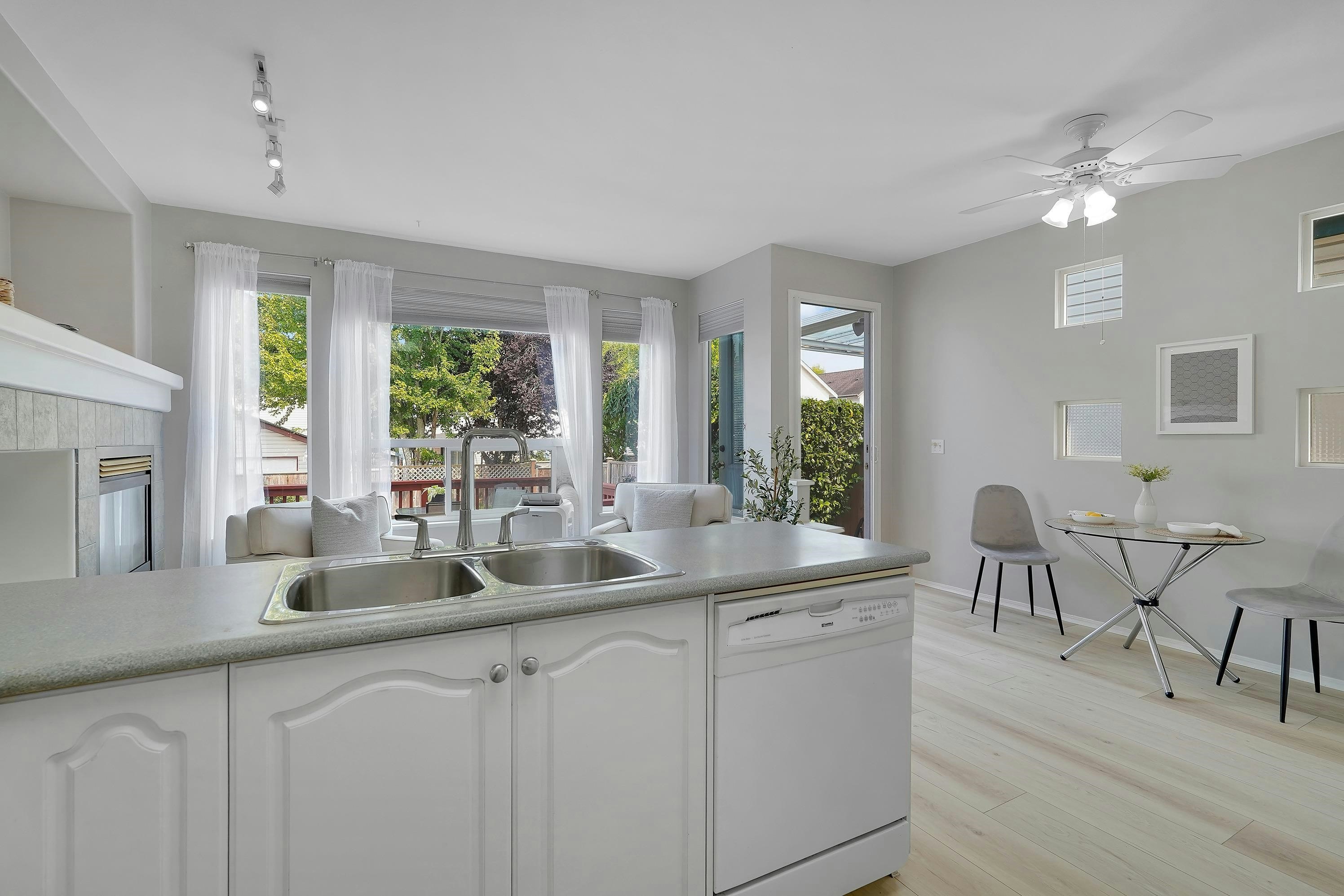 18539 67a Avenue, Surrey, BC, V3S 9B5 - 18