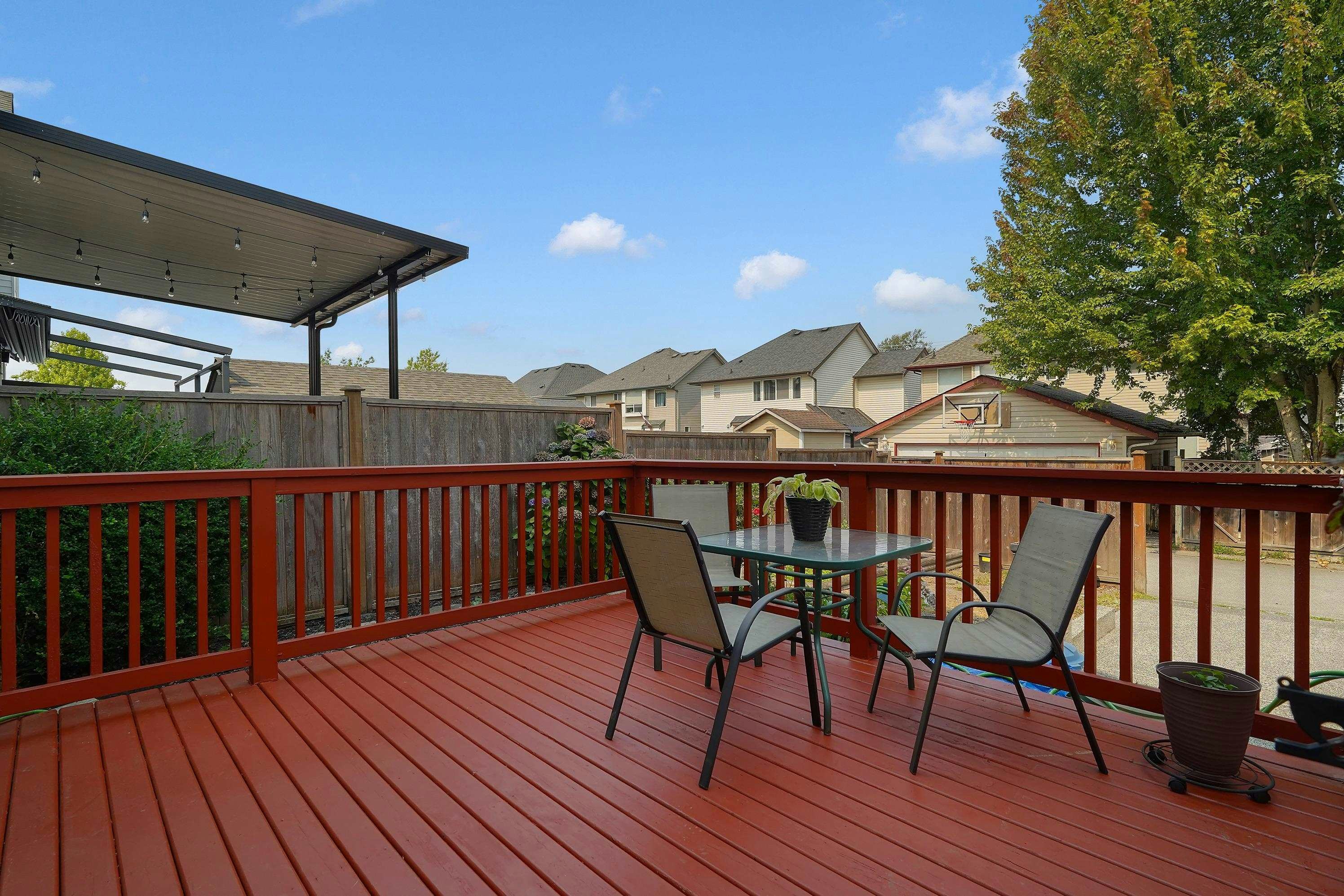 18539 67a Avenue, Surrey, BC, V3S 9B5 - 19