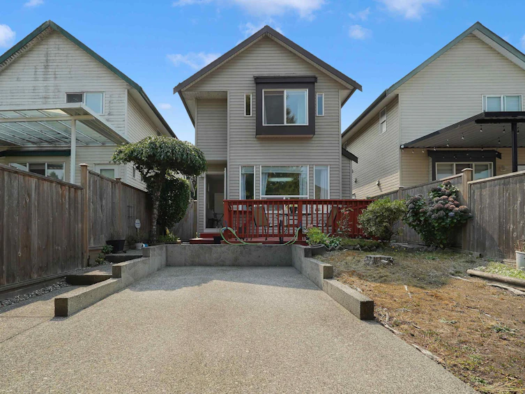 18539 67a Avenue, Surrey, BC, V3S 9B5 - 38