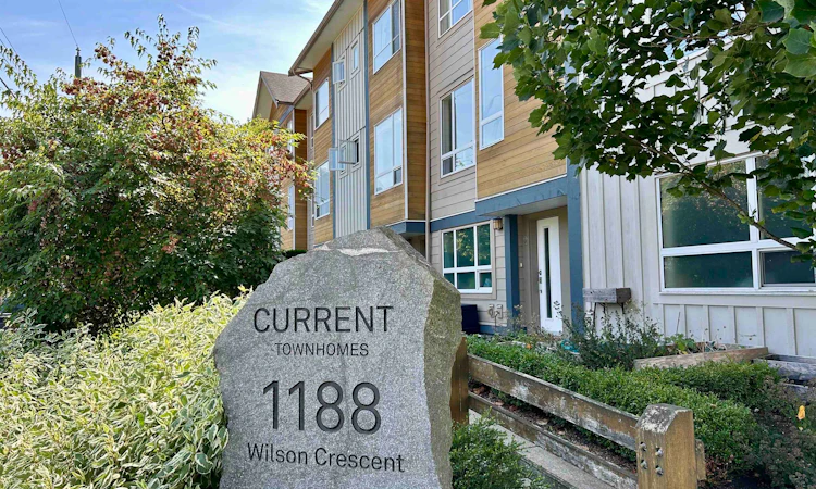 4-1188 Wilson Crescent
