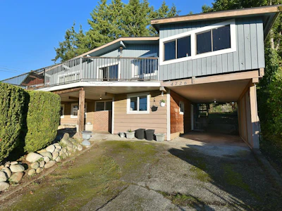 4726 Laurel Avenue - 2