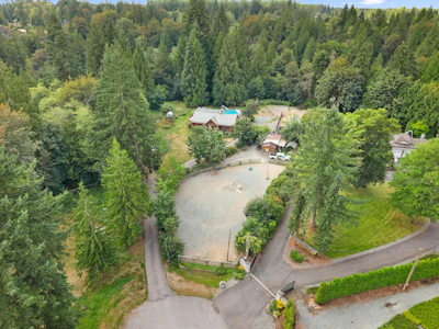 7275 253 Street - 5
