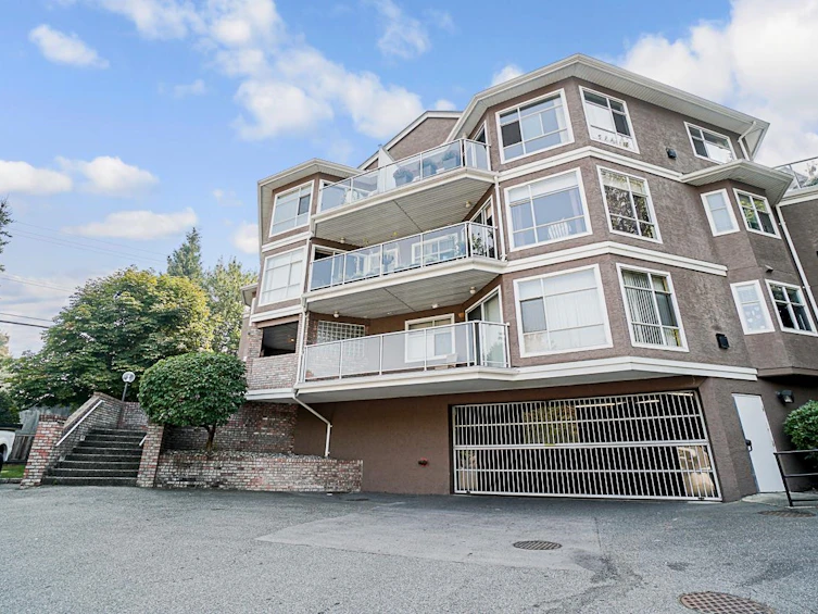 303-6866 Nicholson Road, Delta, BC, V4E 3G5 - 3