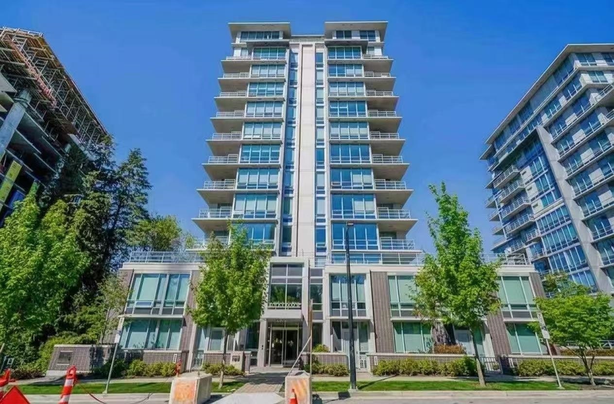 309-9060 University Crescent, Burnaby, BC, V5A 0E1