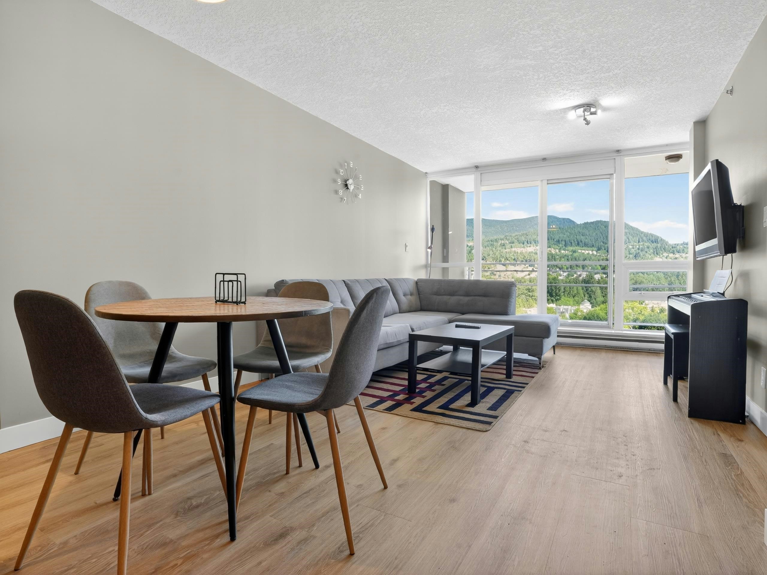 2102-2978 Glen Drive, Coquitlam, BC, V3B 0C3 - 14
