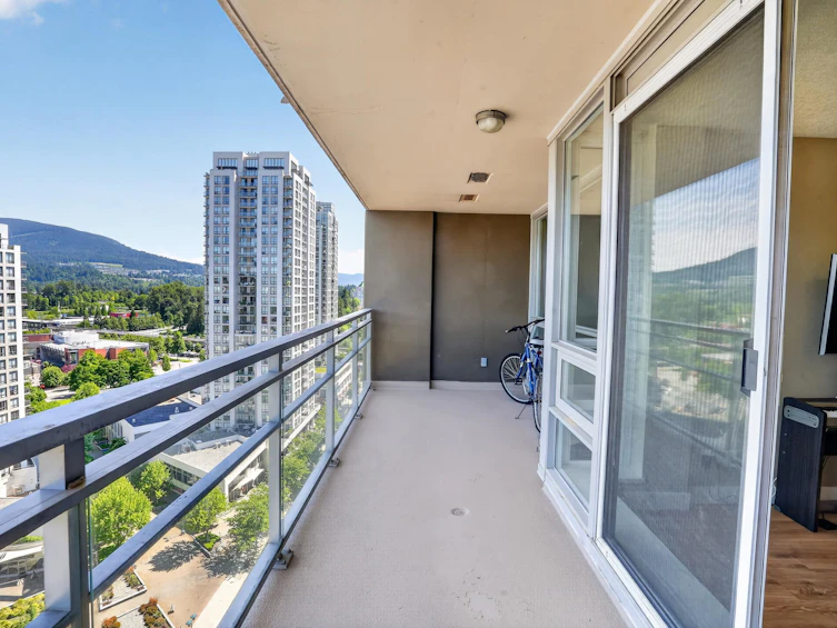 2102-2978 Glen Drive, Coquitlam, BC, V3B 0C3 - 17