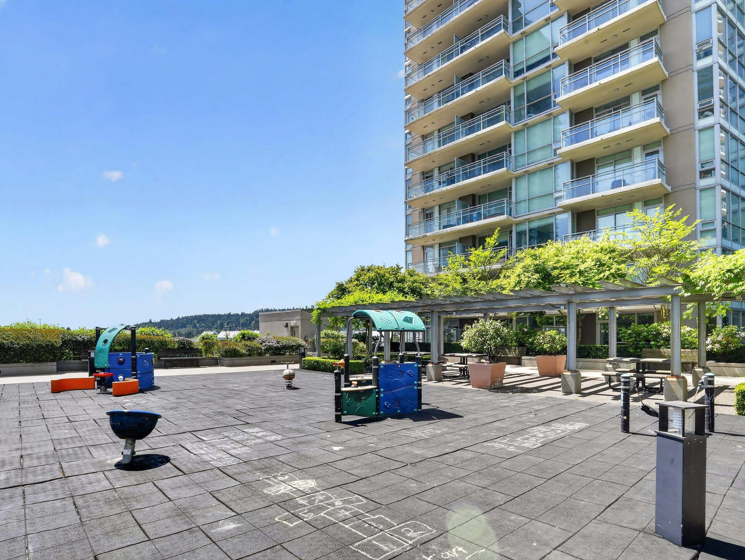 2102-2978 Glen Drive, Coquitlam, BC, V3B 0C3 - 21