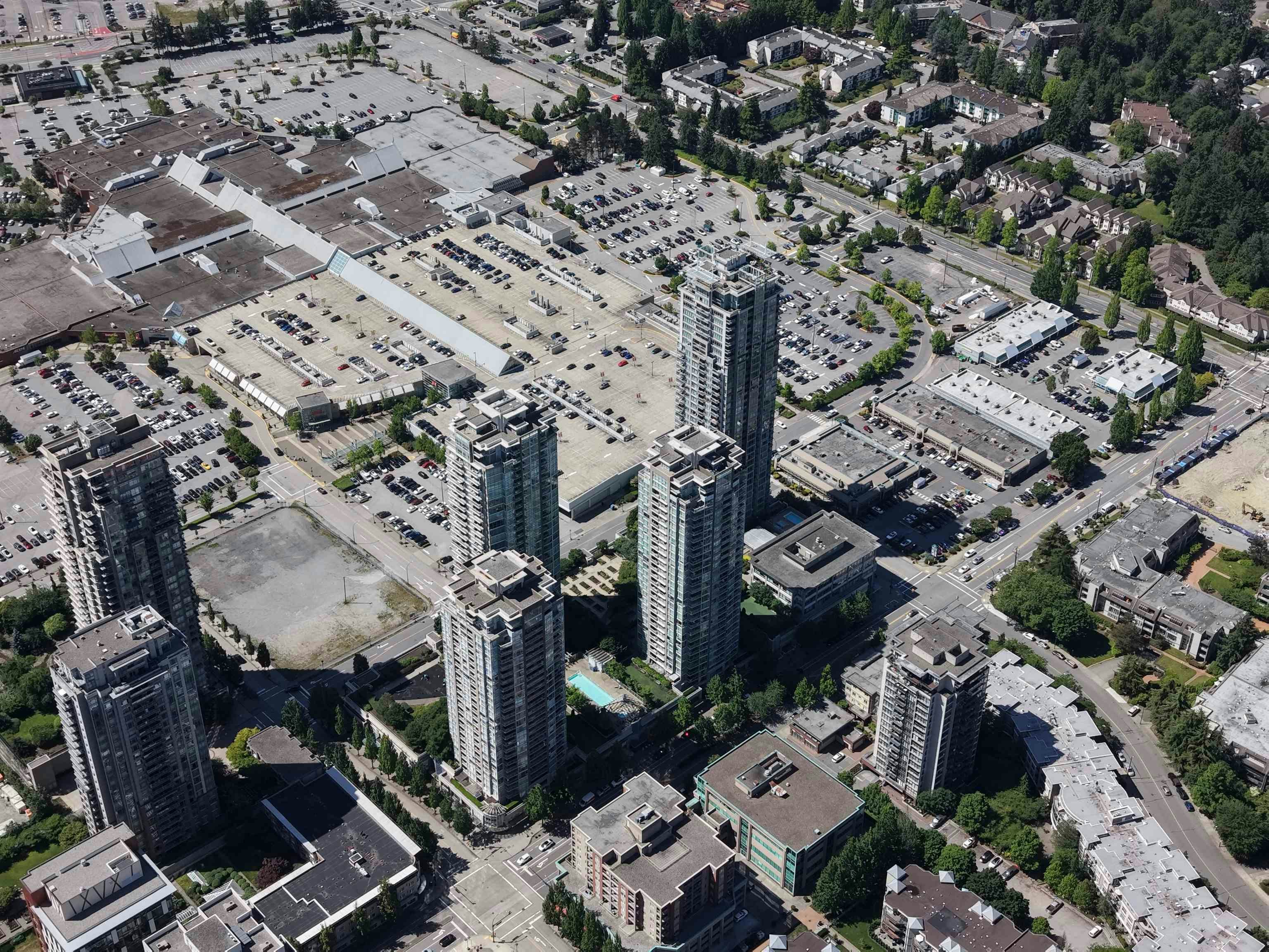 2102-2978 Glen Drive, Coquitlam, BC, V3B 0C3 - 23