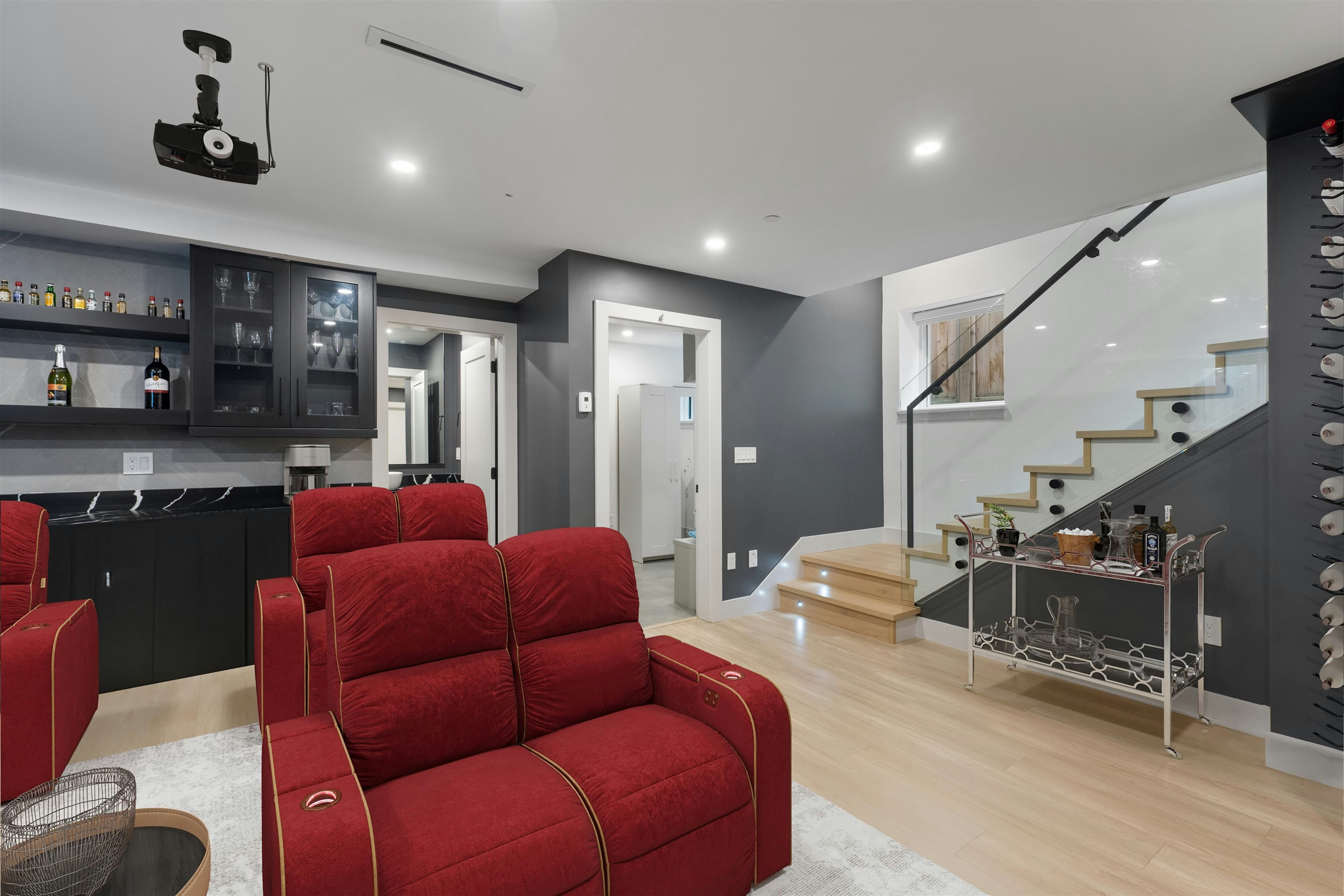 952 Parker Street, Surrey, BC, V4B 4R4 - 31
