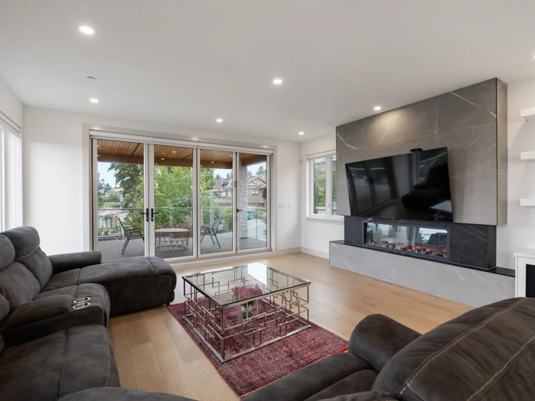 952 Parker Street, Surrey, BC, V4B 4R4 - 7