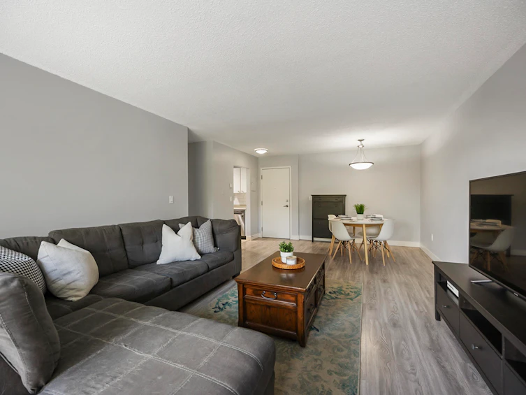 312-5700 200 Street, Langley, BC, V3A 7S6 - 16