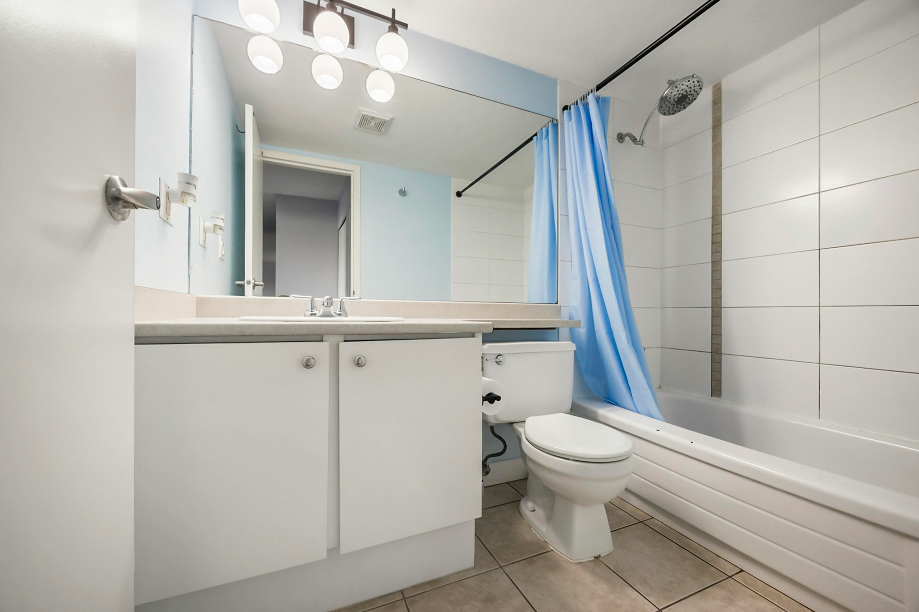 312-5700 200 Street, Langley, BC, V3A 7S6 - 21