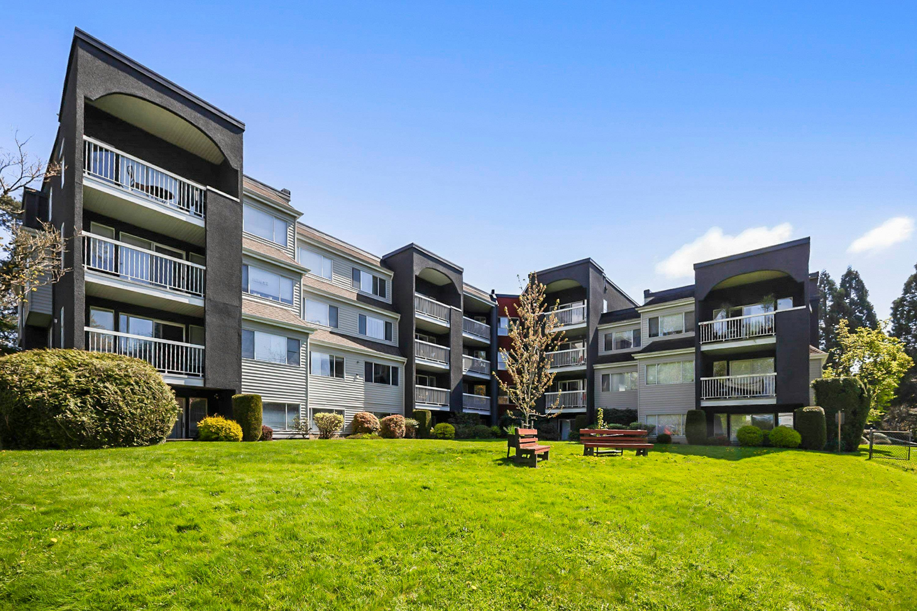 312-5700 200 Street, Langley, BC, V3A 7S6