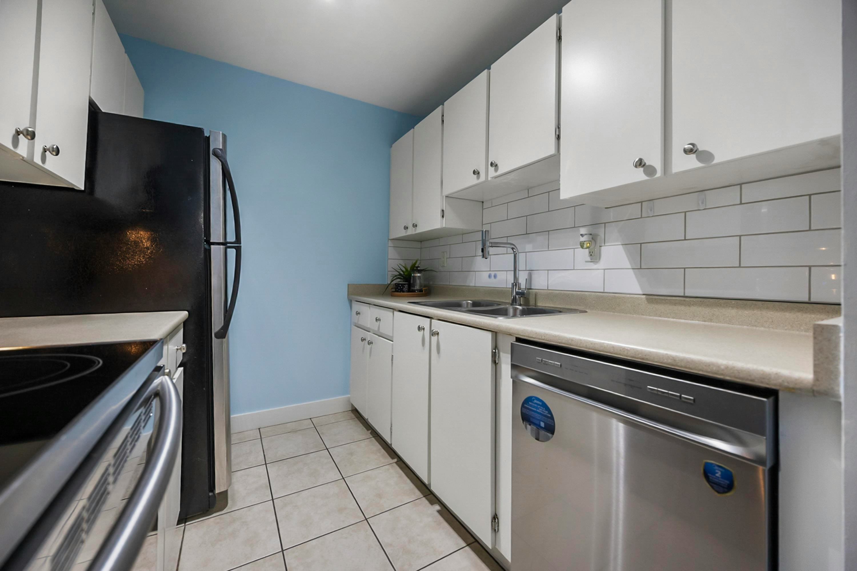 312-5700 200 Street, Langley, BC, V3A 7S6 - 6