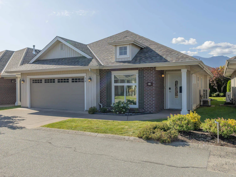 16-45824 Stevenson Road, Chilliwack, BC, V2R 5W5 - 2