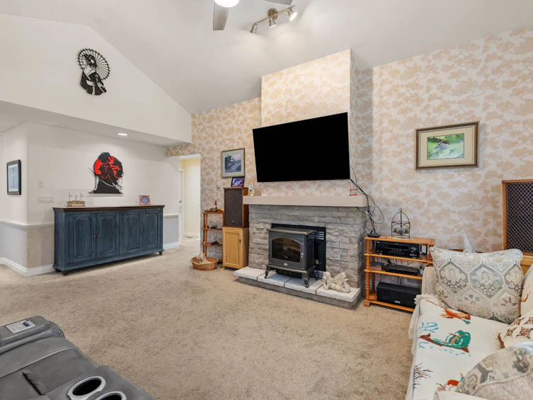 16-45824 Stevenson Road, Chilliwack, BC, V2R 5W5 - 14