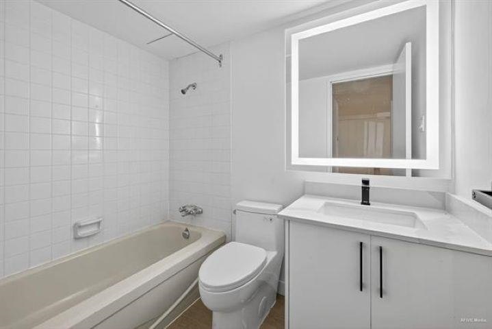 121-8511 Ackroyd Road, Richmond, BC, V6X 3E7 - 13