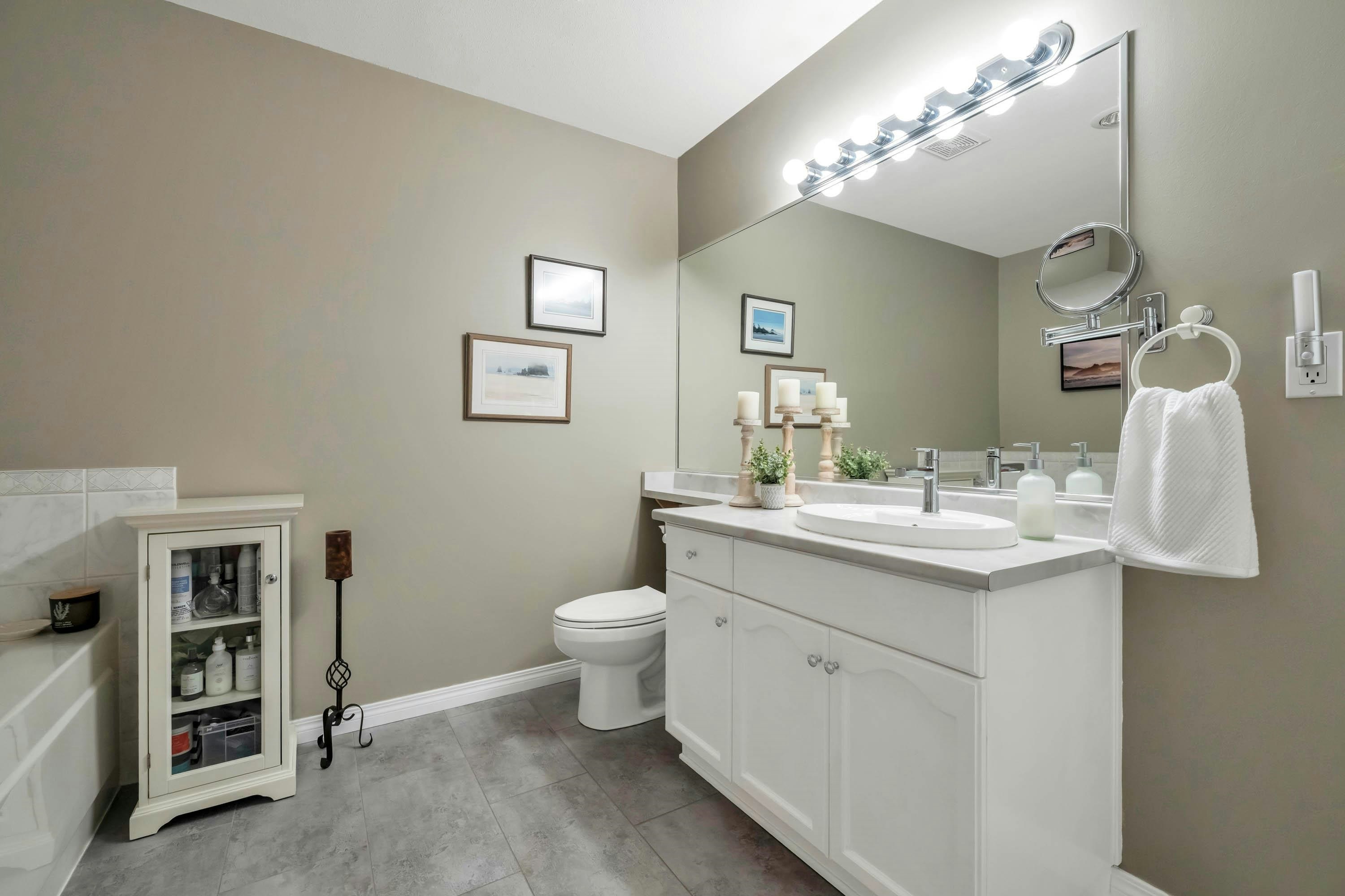 16-4740 221 Street, Langley, BC, V2Z 1L8 - 28
