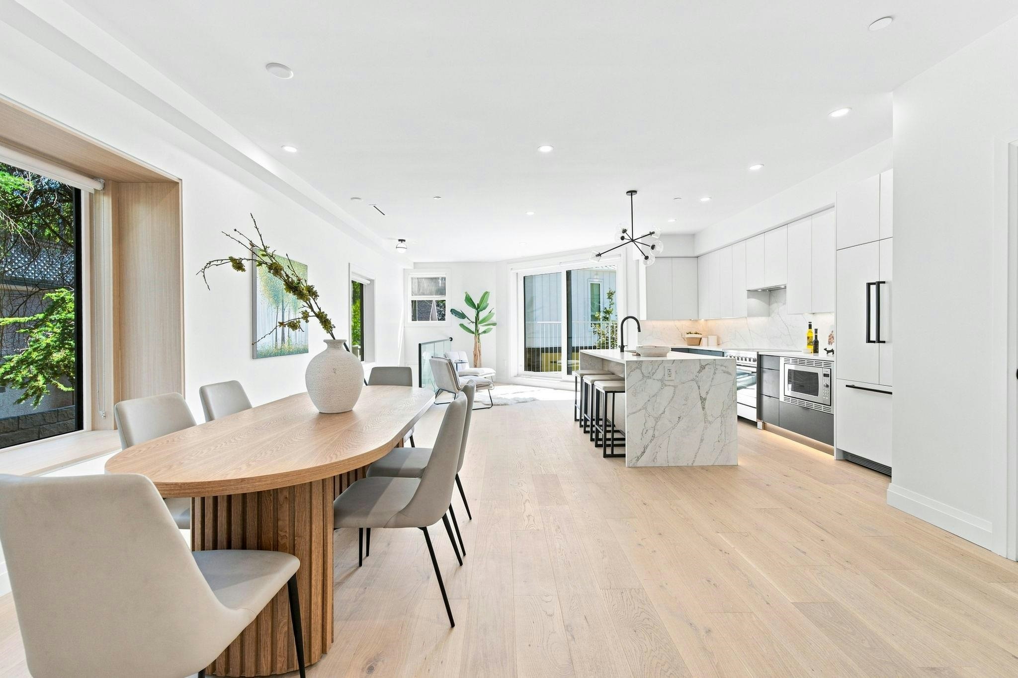 6160 Granville Street, Vancouver, BC, V6M 3E3 - 7