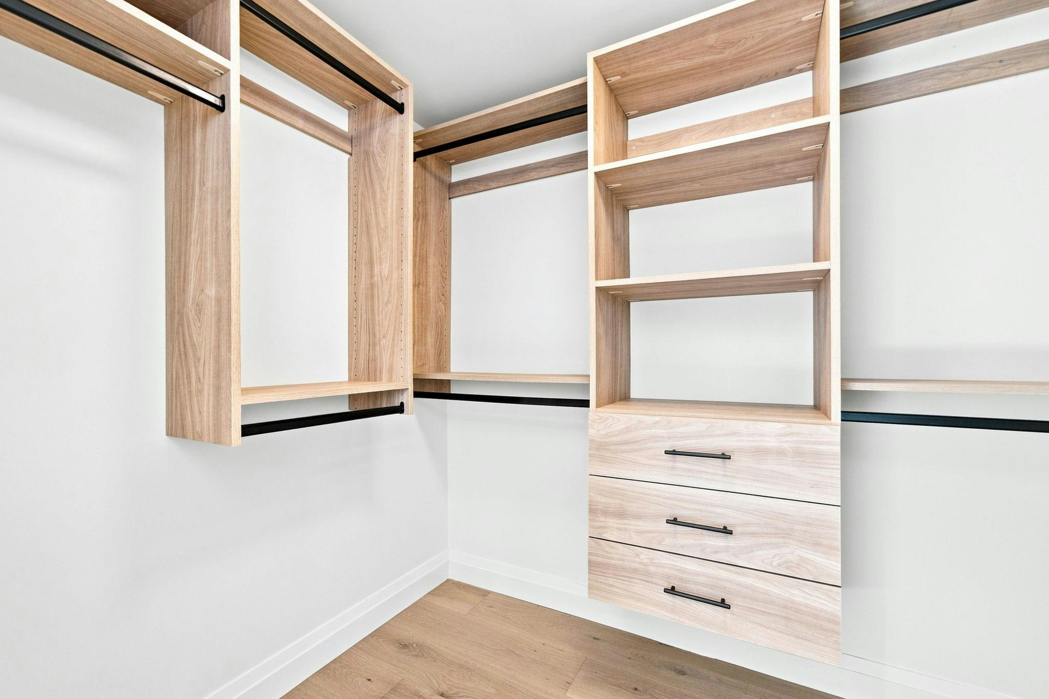 6160 Granville Street, Vancouver, BC, V6M 3E3 - 26