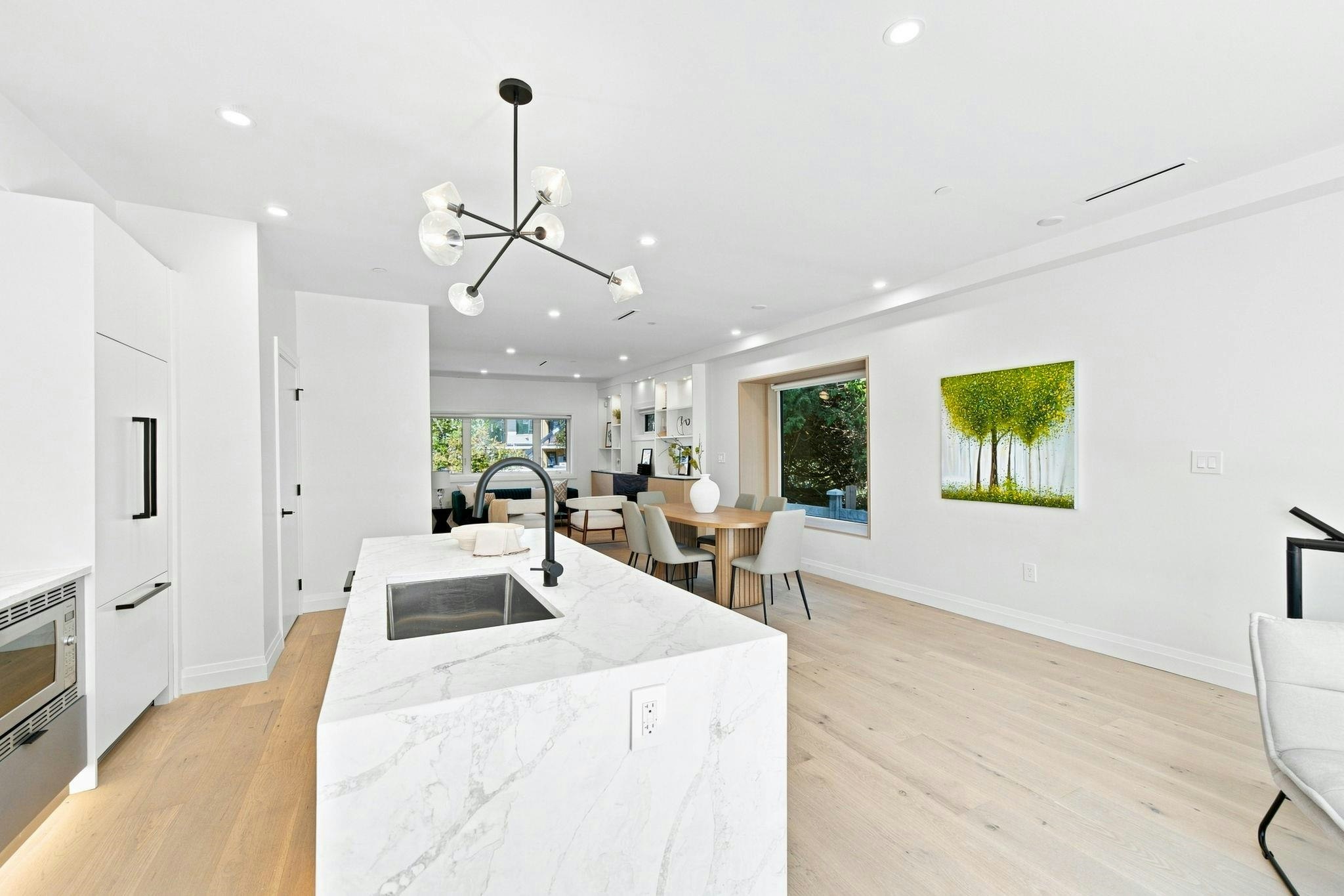 6160 Granville Street, Vancouver, BC, V6M 3E3 - 13