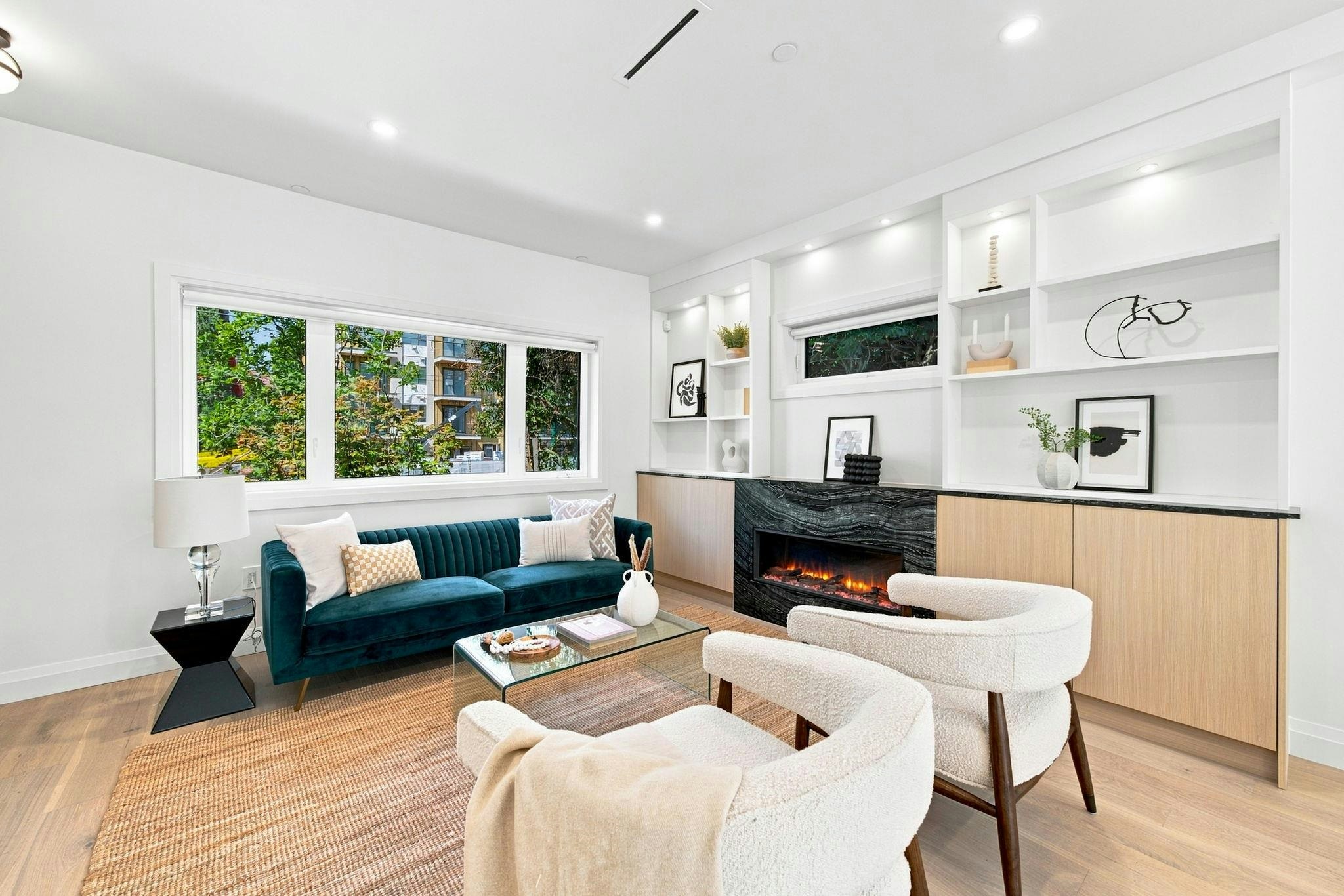 6160 Granville Street - 3