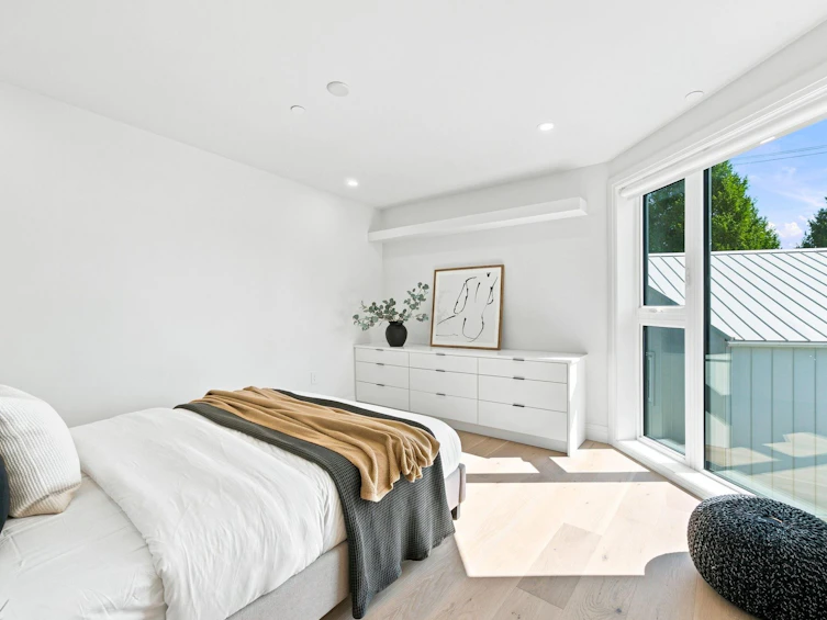 6160 Granville Street, Vancouver, BC, V6M 3E3 - 17