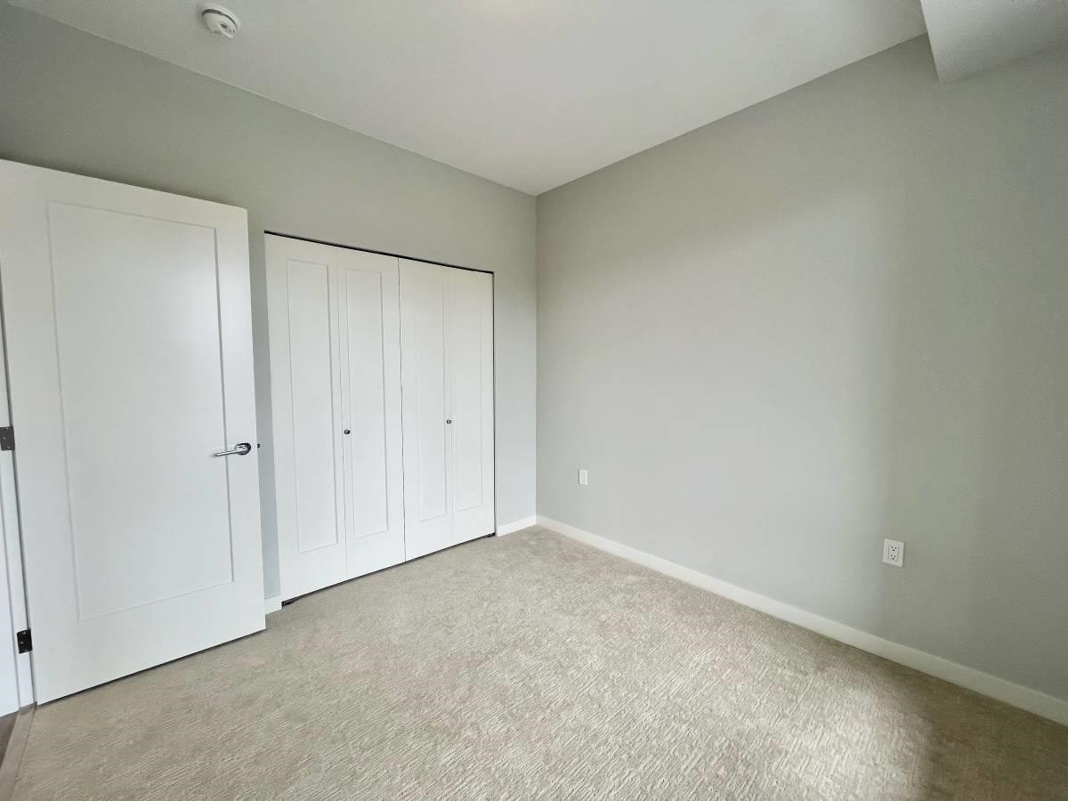 615 Cottonwood Avenue, Coquitlam, BC, V3J 0N4 - 13