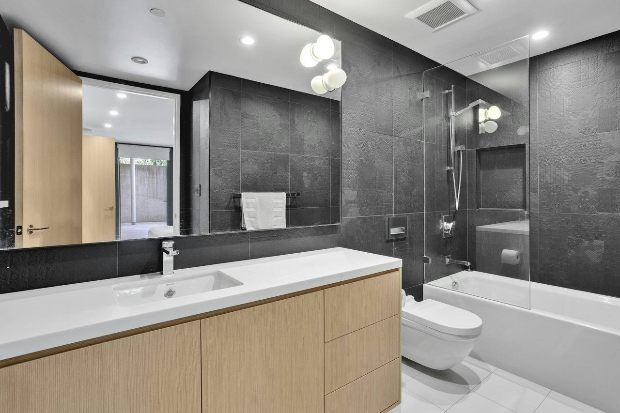 4725 W 4th Avenue, Vancouver, BC, V6T 1C3 - 21