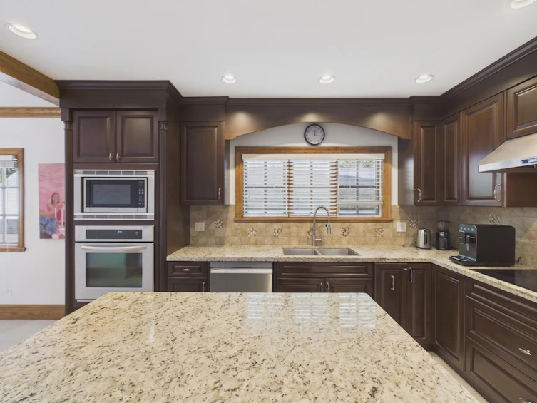 5649 Angus Drive, Vancouver, BC, V6M 3N5 - 7
