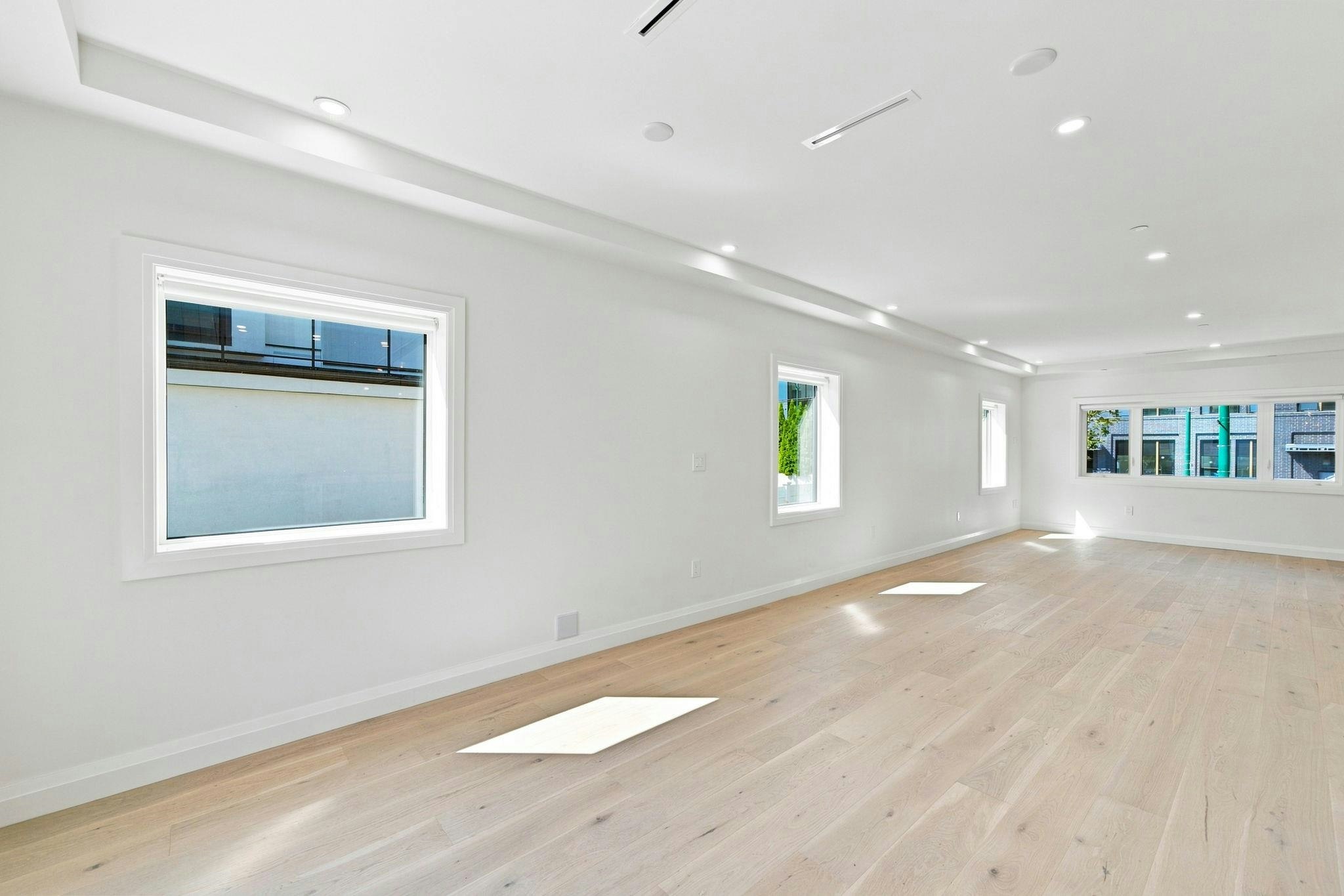 6162 Granville Street, Vancouver, BC, V6M 3E3 - 9