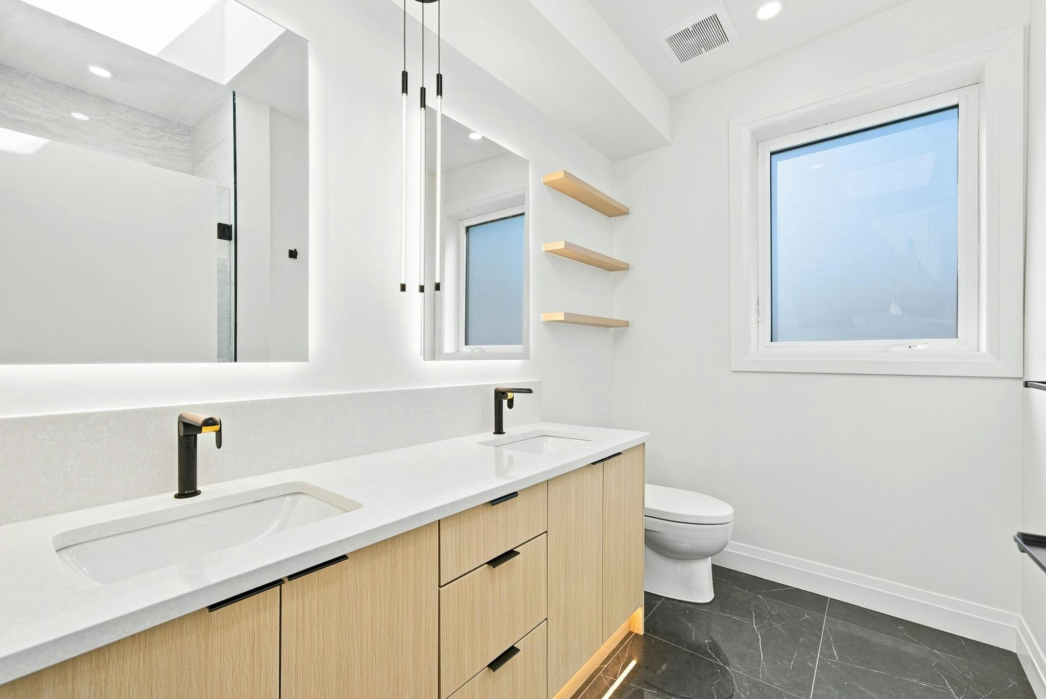 6162 Granville Street, Vancouver, BC, V6M 3E3 - 18