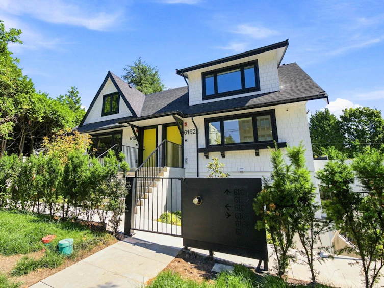 6162 Granville Street, Vancouver, BC, V6M 3E3 - 27