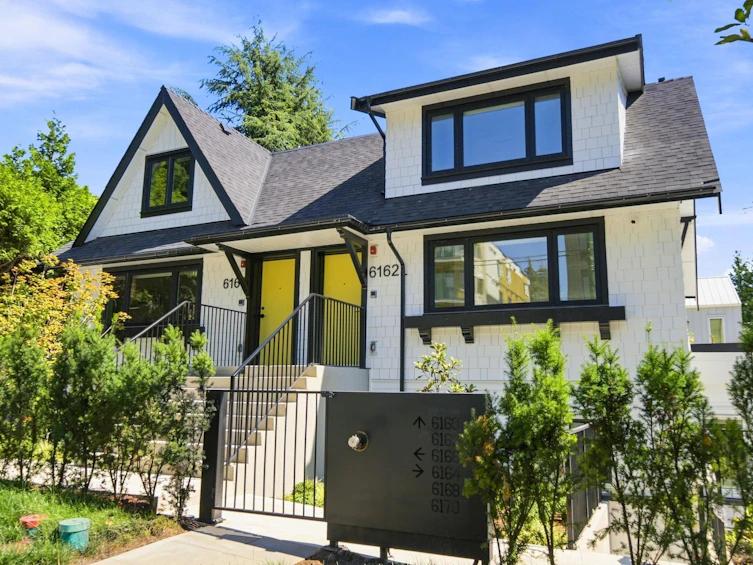 6162 Granville Street, Vancouver, BC, V6M 3E3 - 25