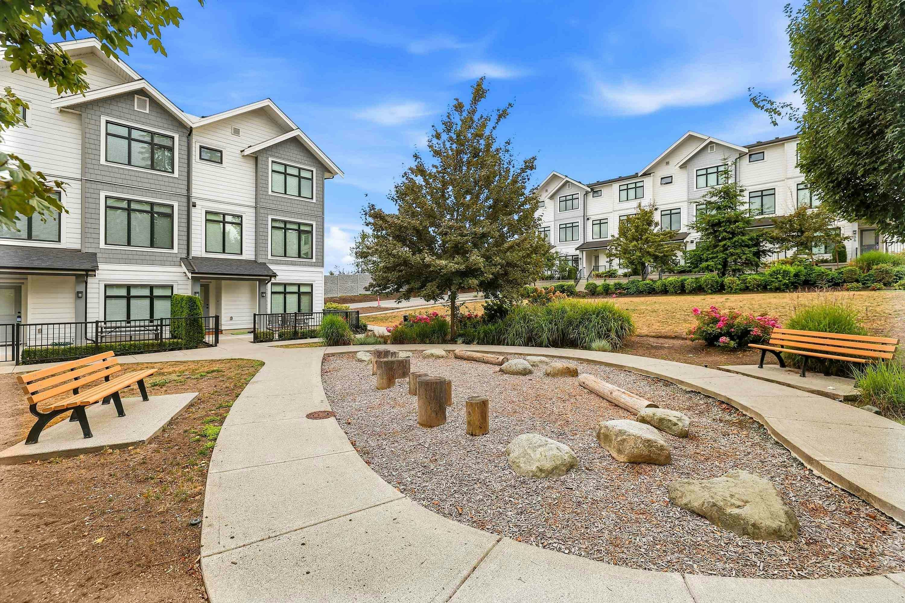 17557 100 Avenue, Surrey, BC, V4N 6V5 - 17