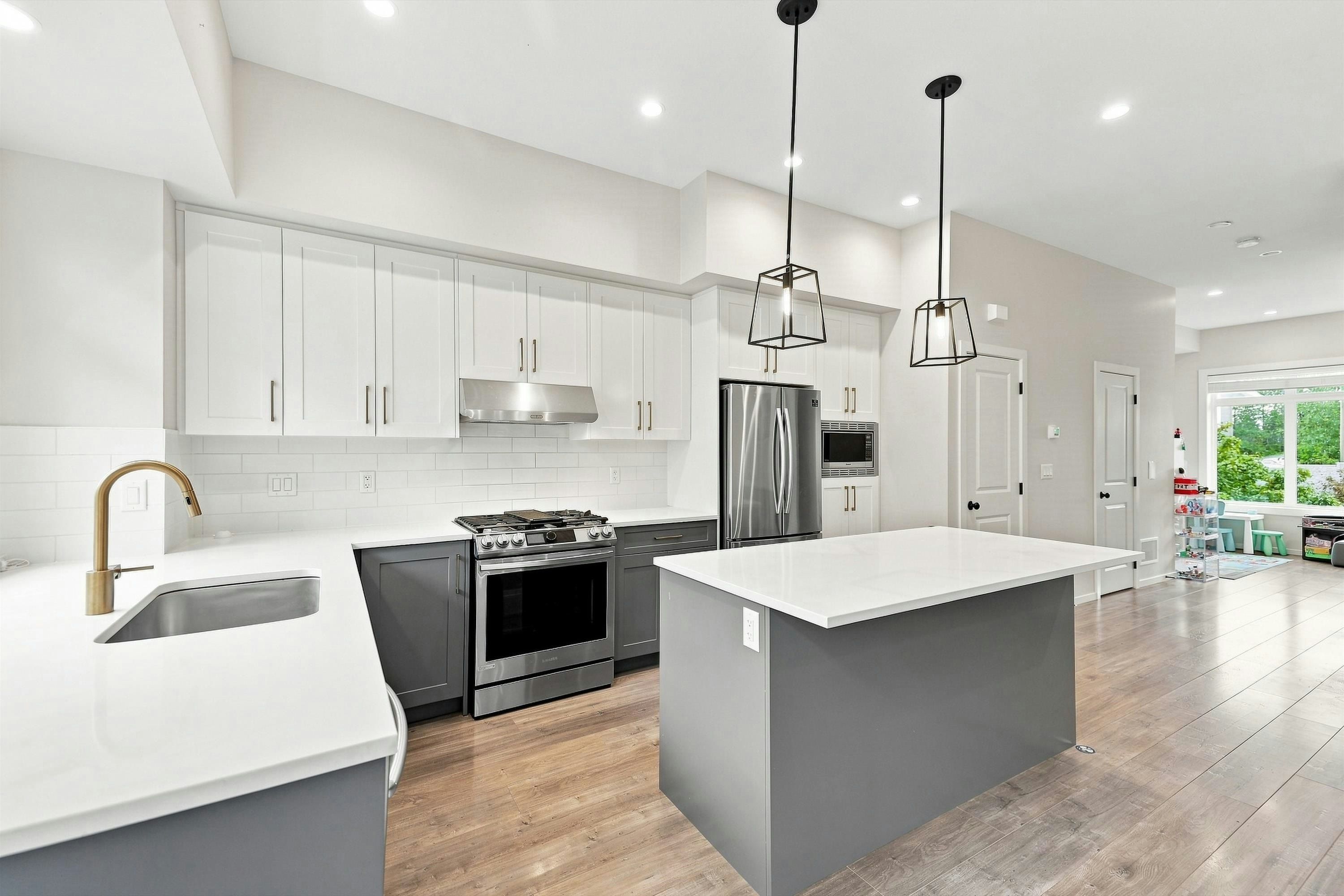 17557 100 Avenue, Surrey, BC, V4N 6V5 - 3