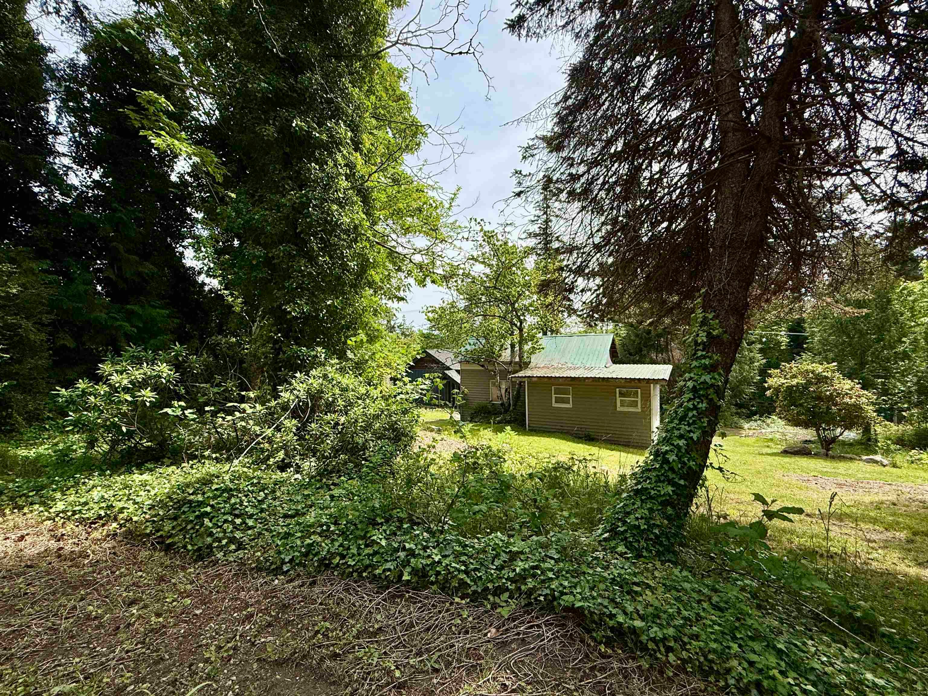 6376 Sunshine Coast Highway, Sechelt, BC, V7Z 0M3 - 32