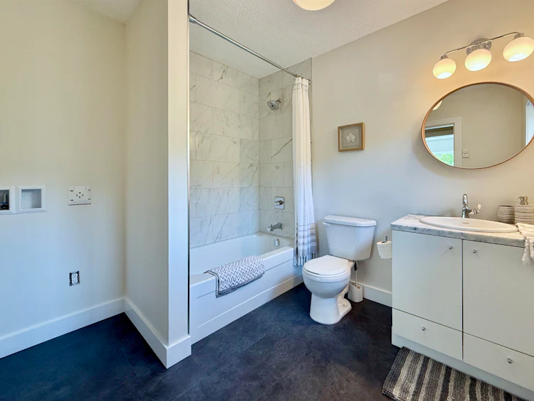 6376 Sunshine Coast Highway, Sechelt, BC, V7Z 0M3 - 20