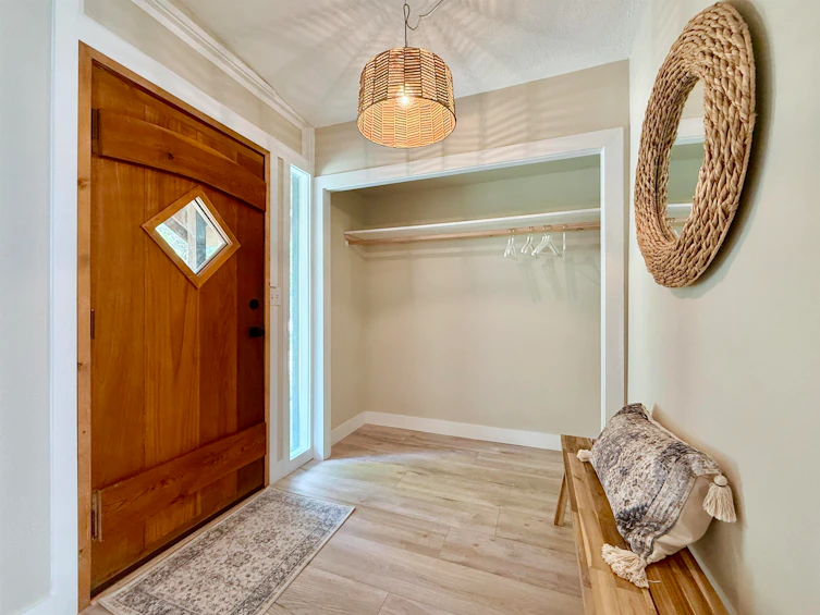 6376 Sunshine Coast Highway, Sechelt, BC, V7Z 0M3 - 4