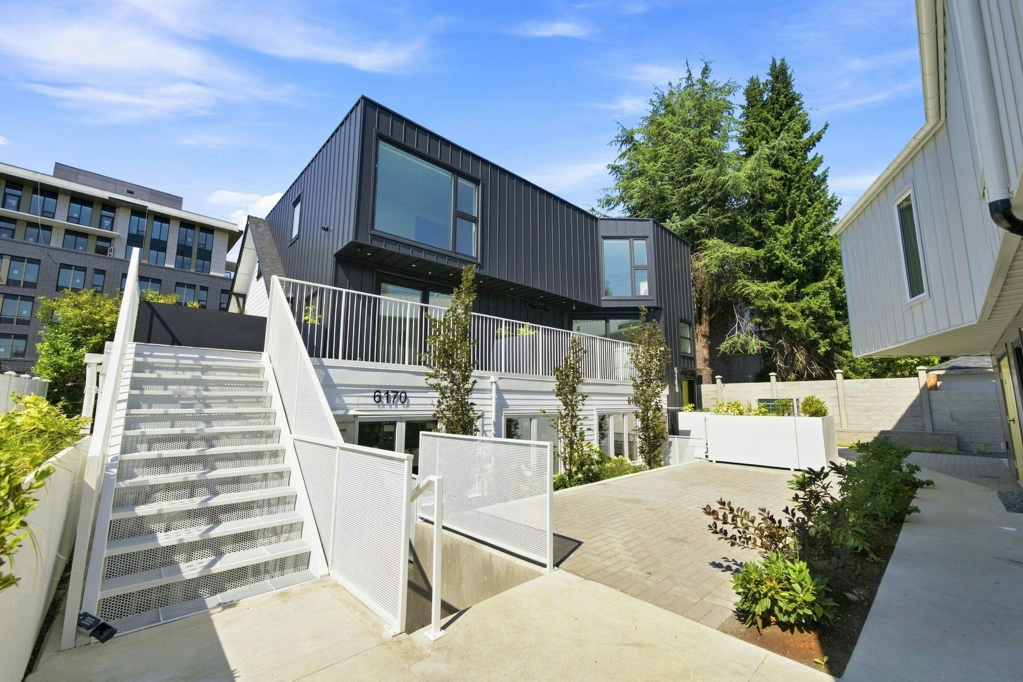 6164 Granville Street, Vancouver, BC, V6M 3E3 - 26