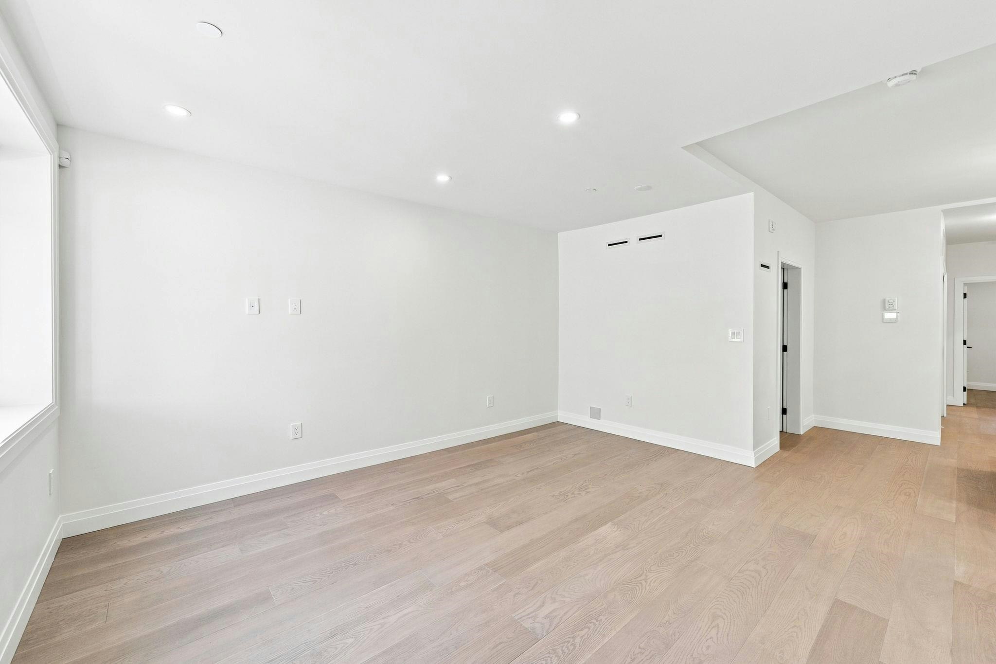 6166 Granville Street - 5
