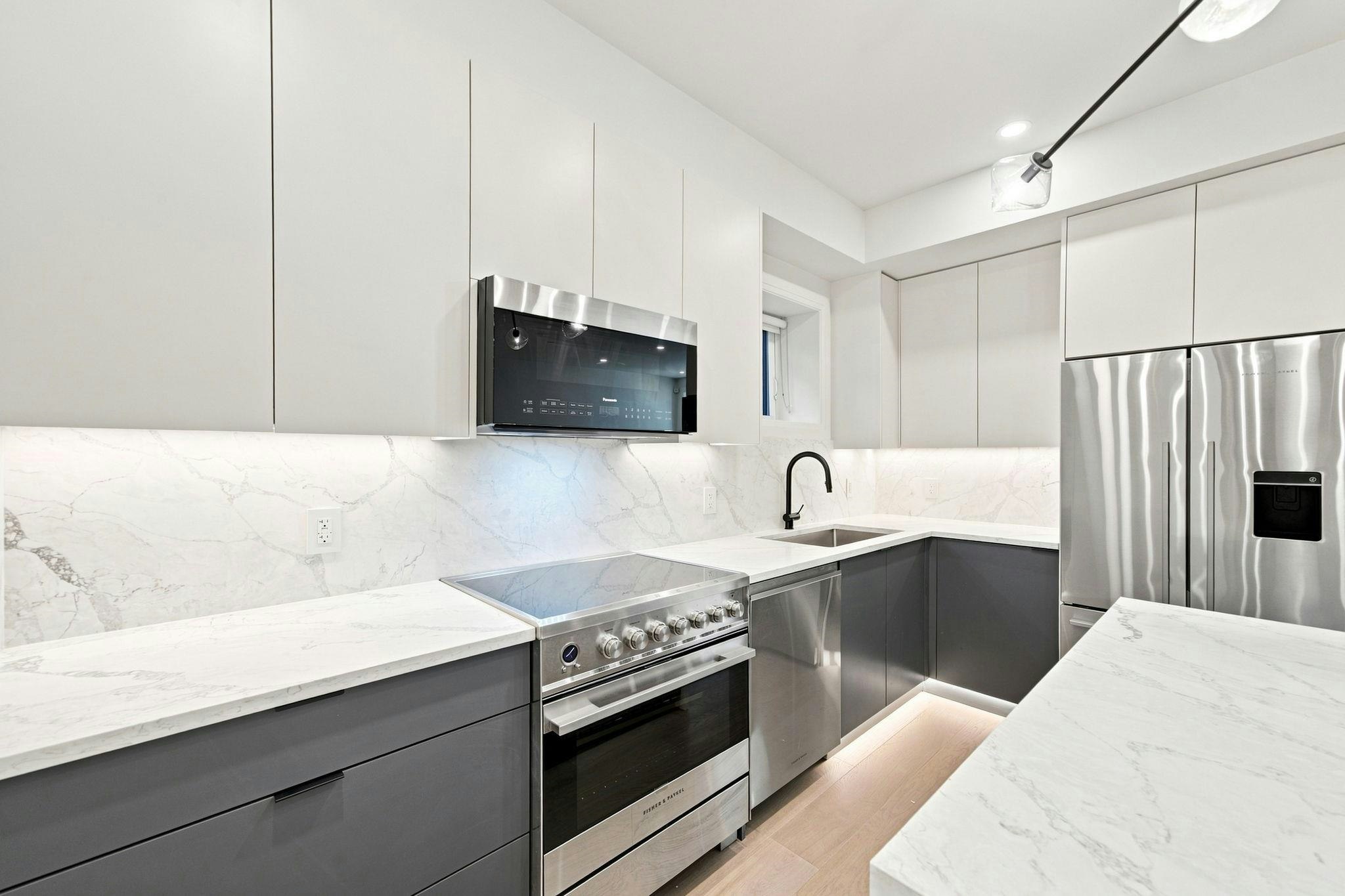 6166 Granville Street, Vancouver, BC, V6M 3E3 - 10