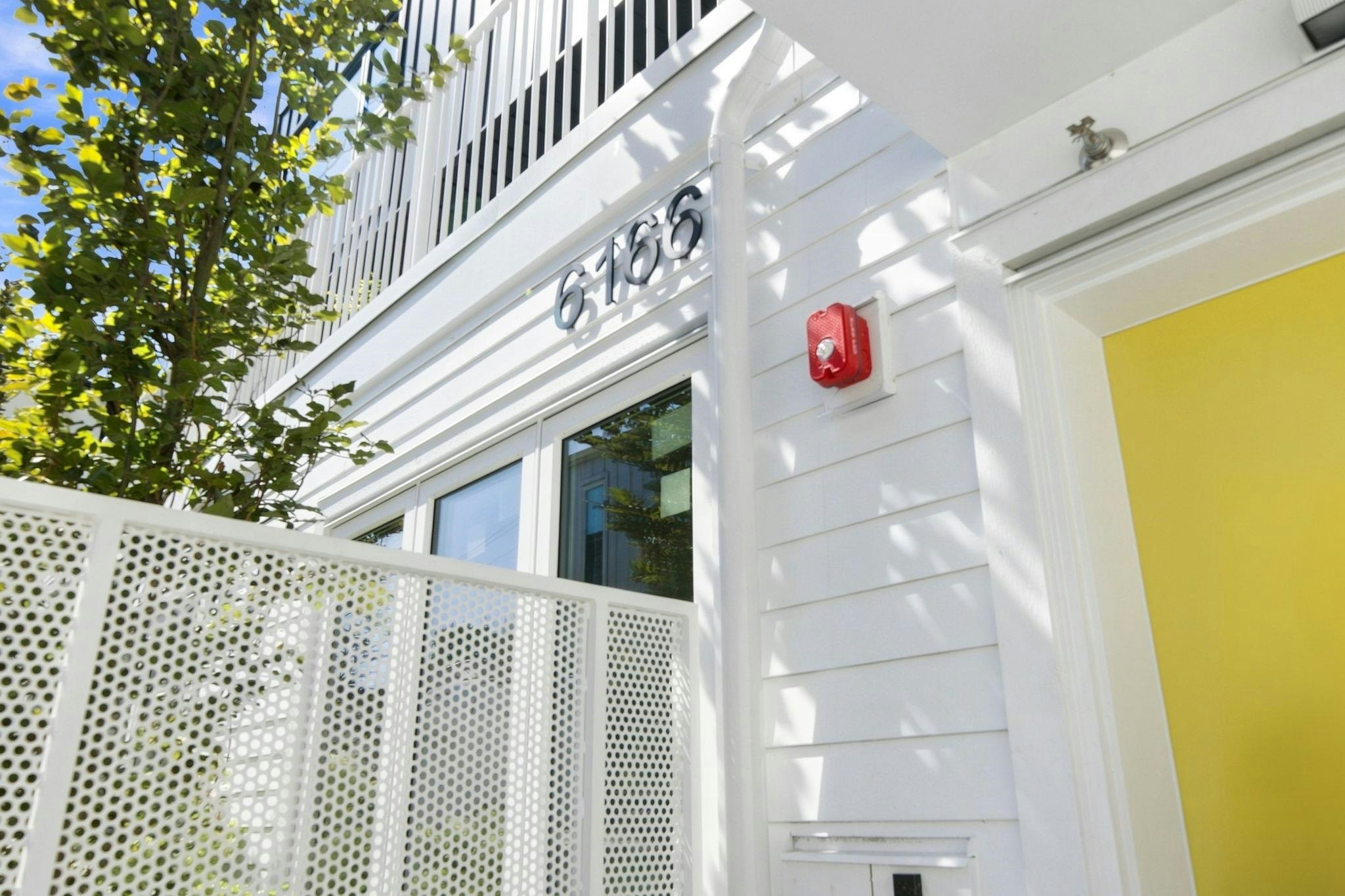6166 Granville Street, Vancouver, BC, V6M 3E3 - 36