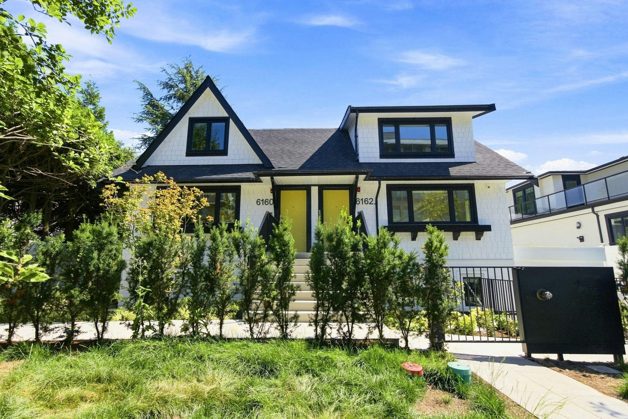 6166 Granville Street, Vancouver, BC, V6M 3E3