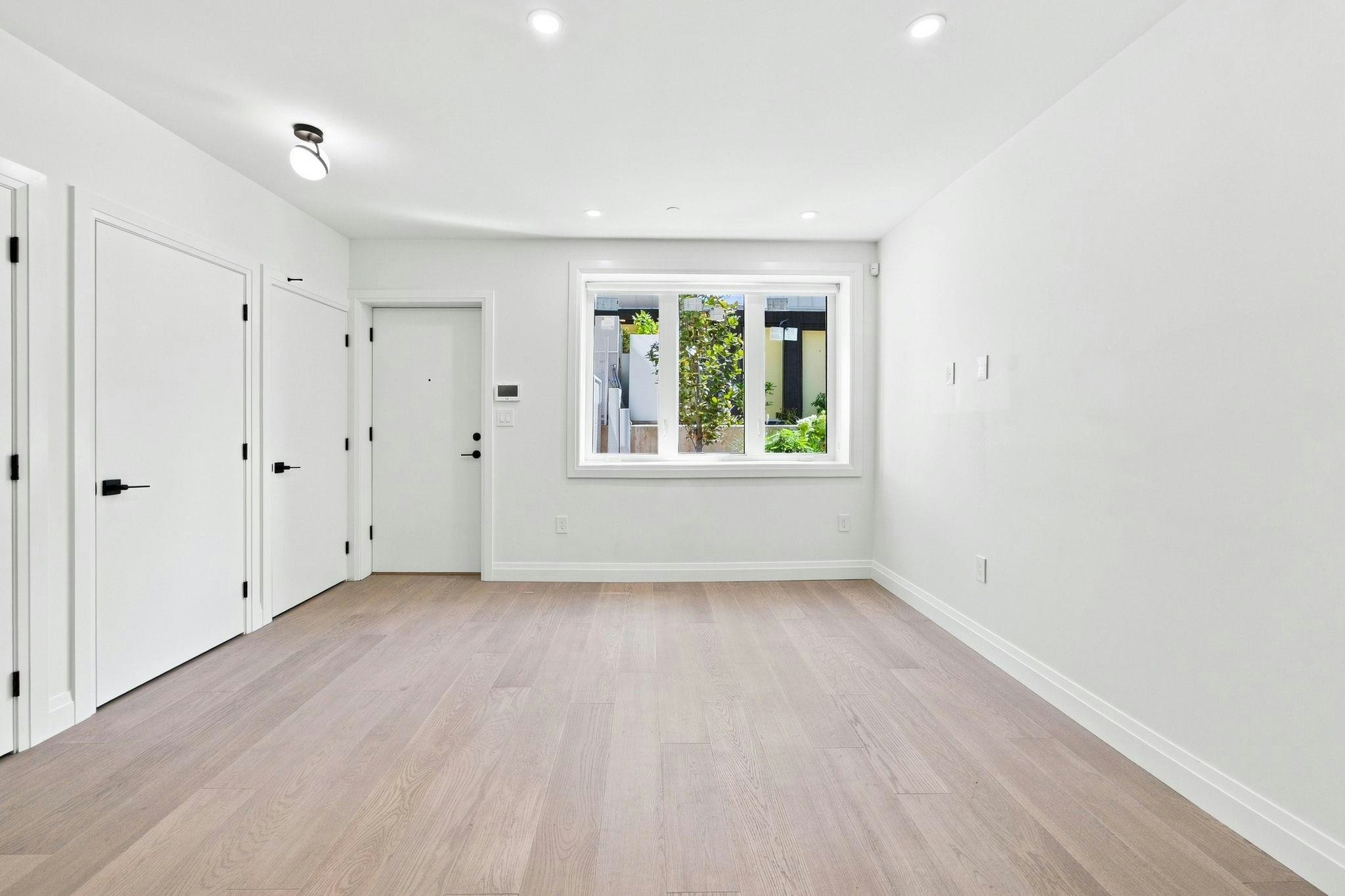 6166 Granville Street - 3